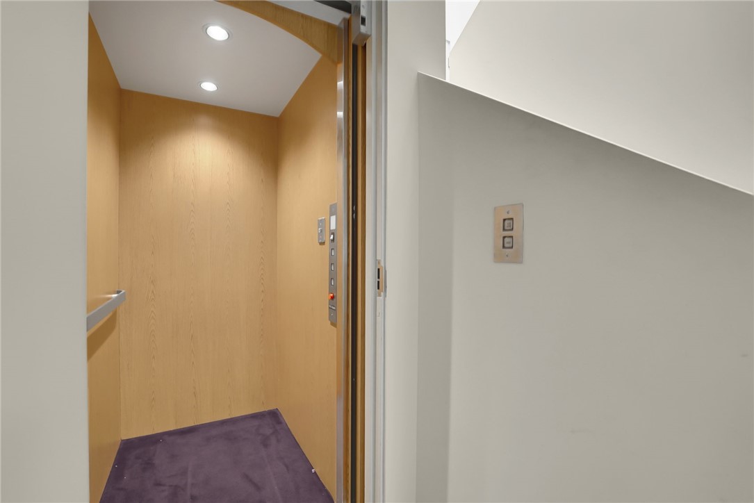 MLS #WS25240857 image #15