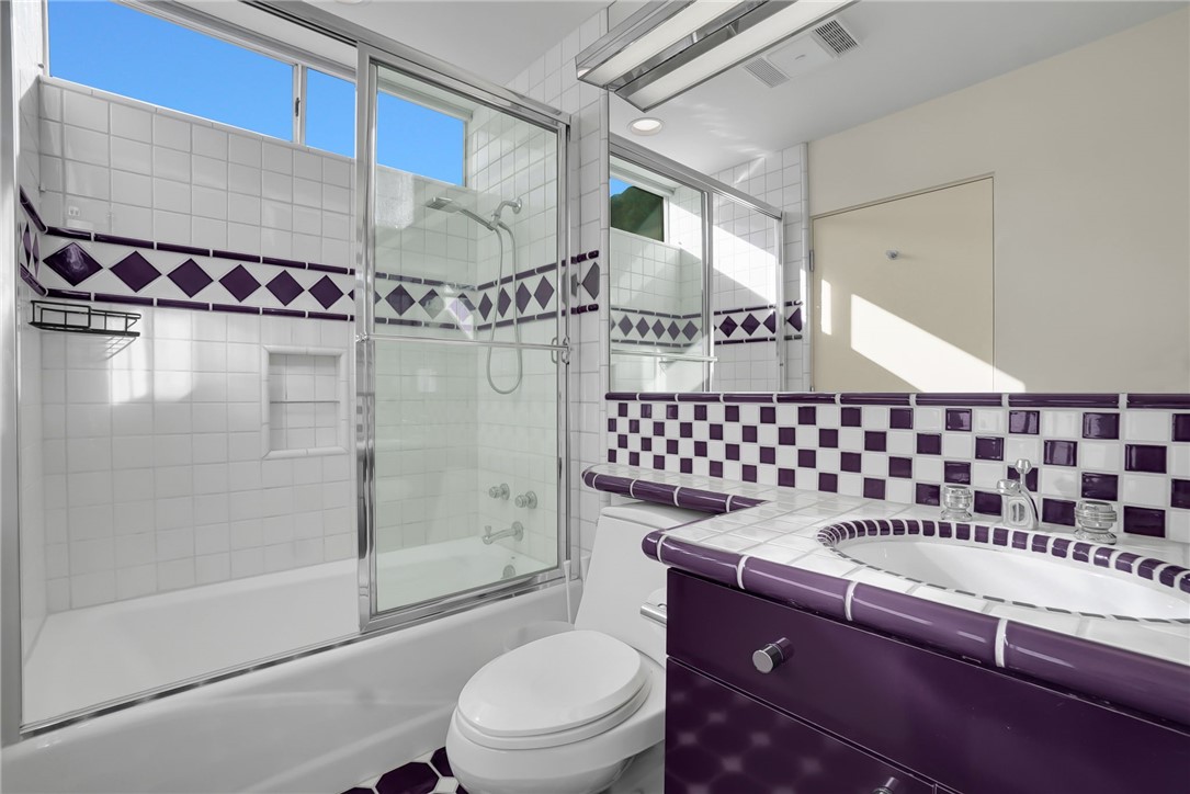 MLS #WS25240857 image #16