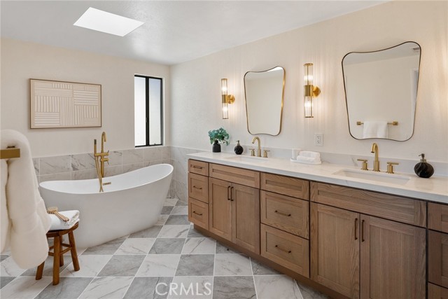 MLS #WS25241279 image #30