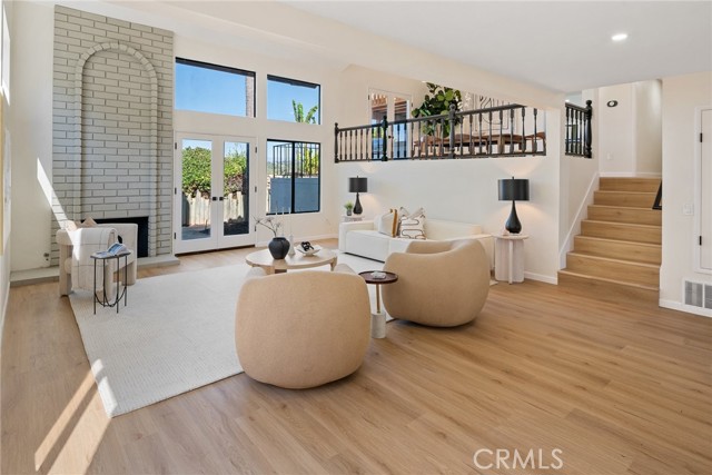 MLS #WS25241279 image #4