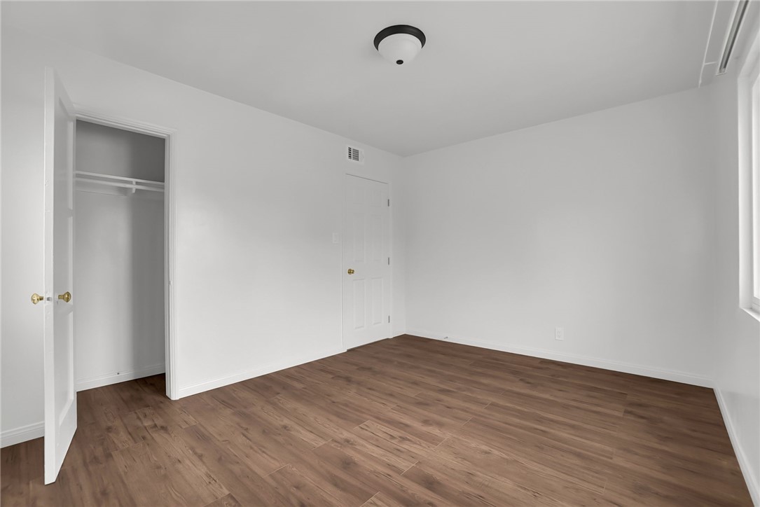 MLS #WS25241603 image #14