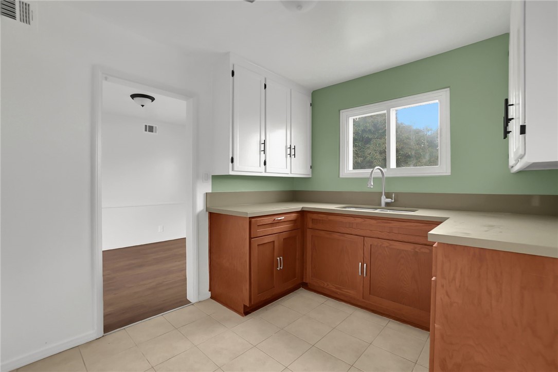 MLS #WS25241603 image #6