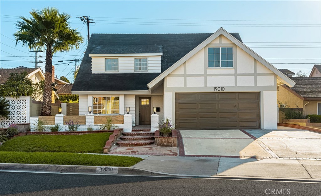 MLS #WS25241744 image #0