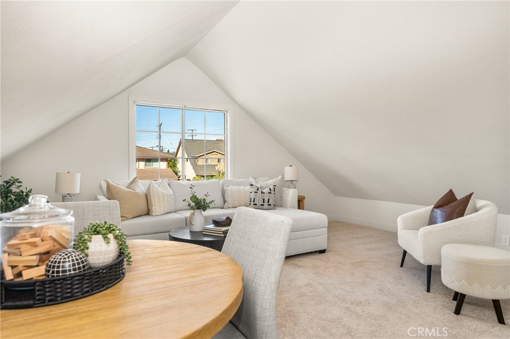 MLS #WS25241744 image #23