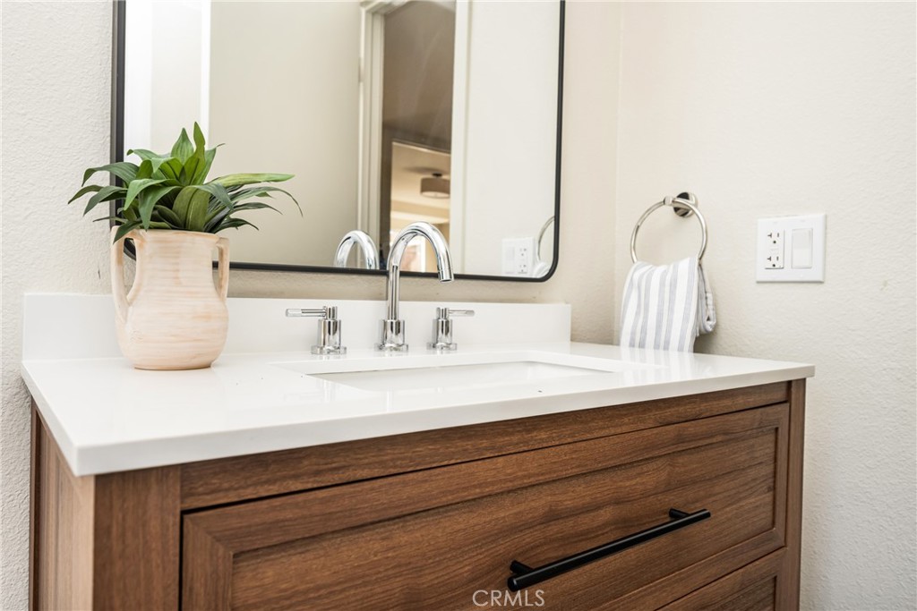 MLS #WS25241744 image #26