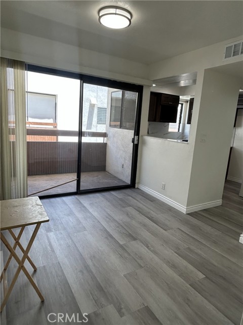 MLS #WS25242240 image #4