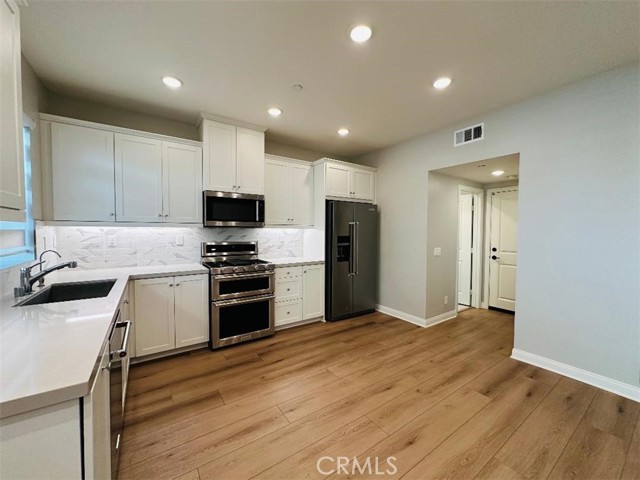 MLS #WS25242485 image #5