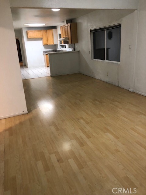 MLS #WS25242606 image #3