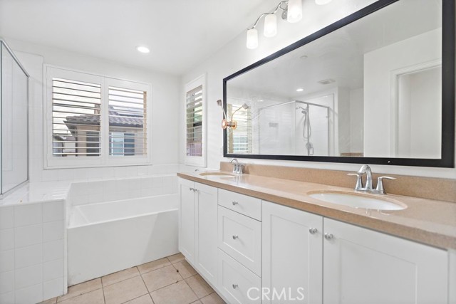 MLS #WS25242647 image #16