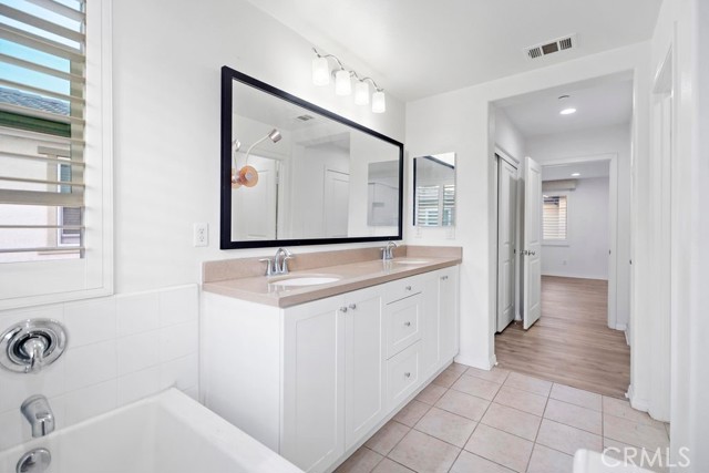 MLS #WS25242647 image #19