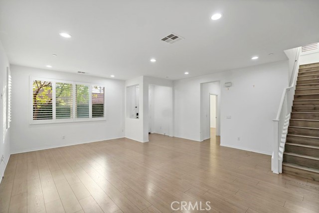 MLS #WS25242647 image #3