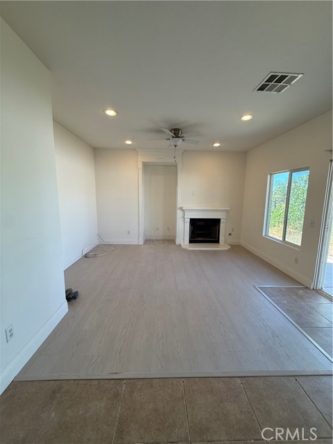 MLS #WS25242939 image #3