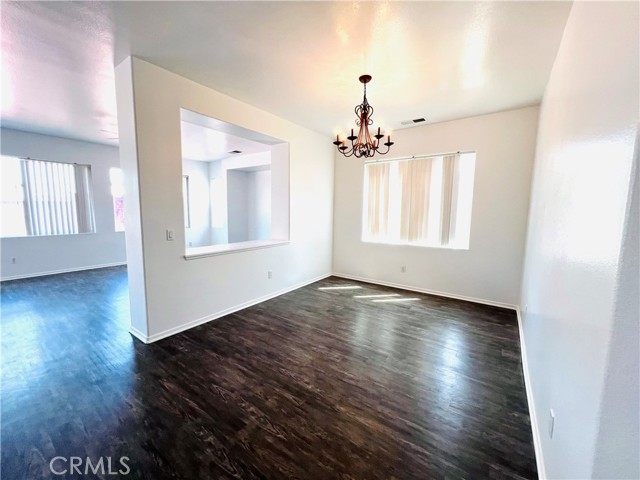 MLS #WS25242947 image #5