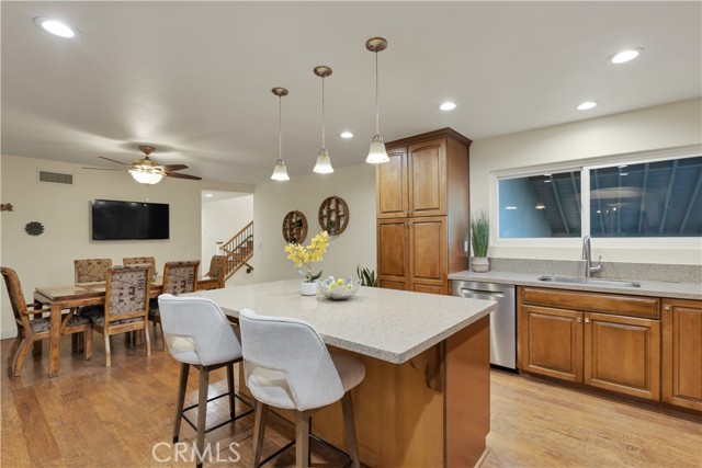 MLS #WS25243349 image #15