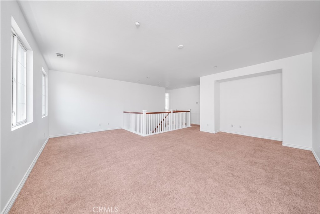 MLS #WS25243398 image #20