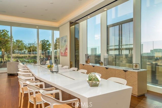 MLS #WS25243425 image #0