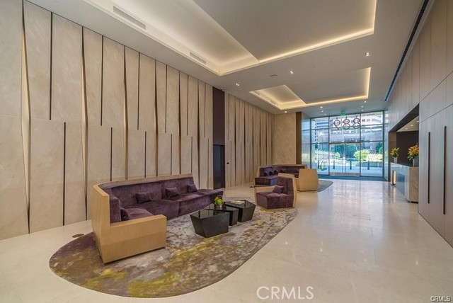 MLS #WS25243425 image #1