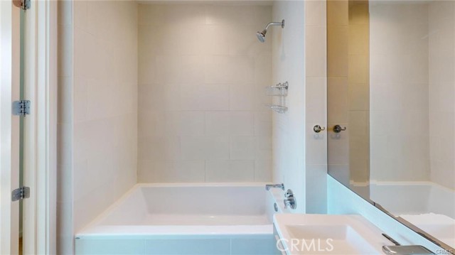 MLS #WS25243425 image #7