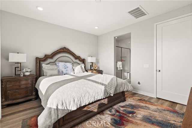 MLS #WS25244179 image #19