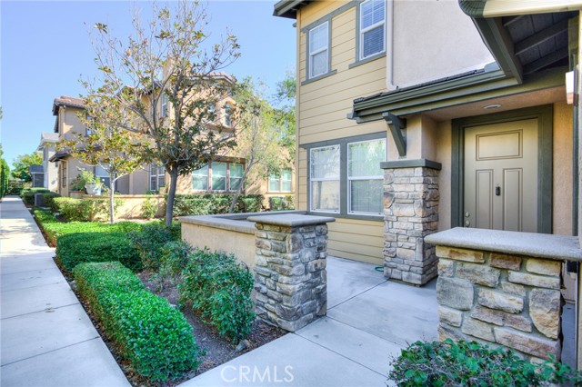 MLS #WS25244628 image #1