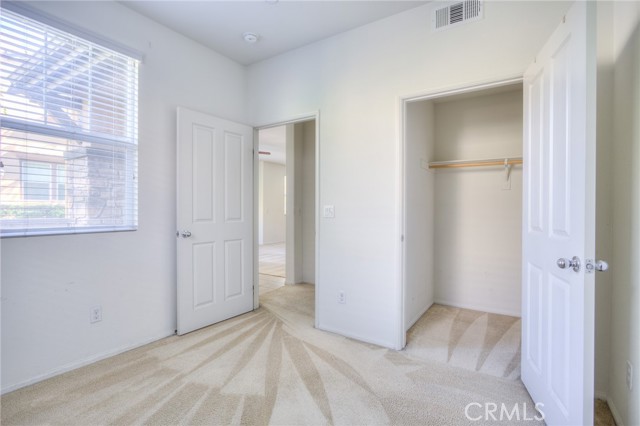 MLS #WS25244628 image #9