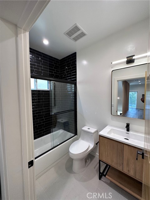 MLS #WS25244884 image #10