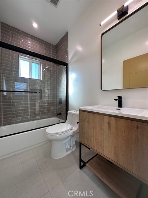 MLS #WS25244884 image #8