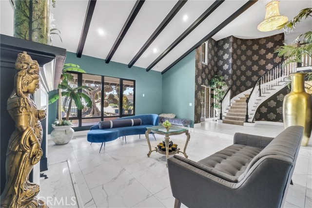 MLS #WS25244914 image #9