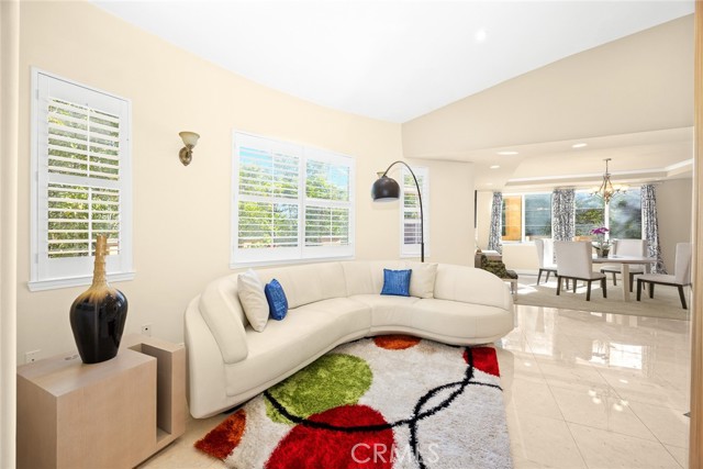 MLS #WS25245039 image #12