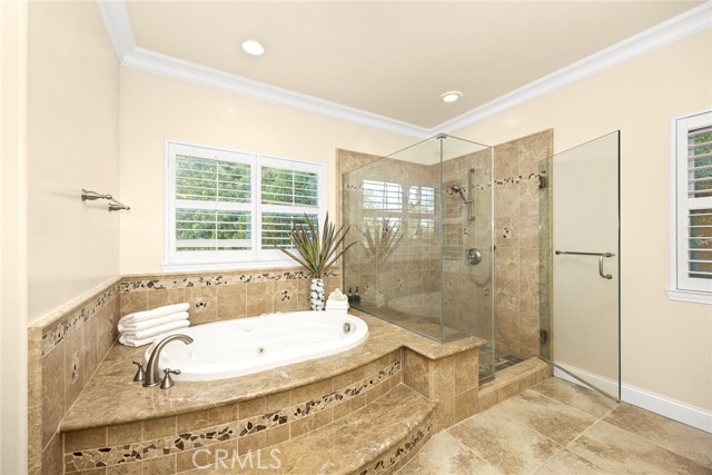 MLS #WS25245039 image #36