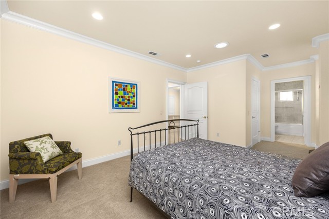 MLS #WS25245039 image #39