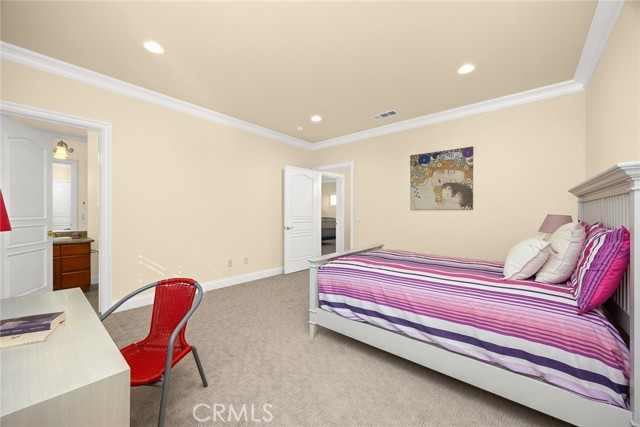 MLS #WS25245039 image #42