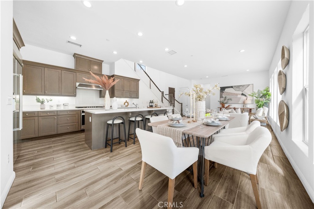 MLS #WS25245087 image #12