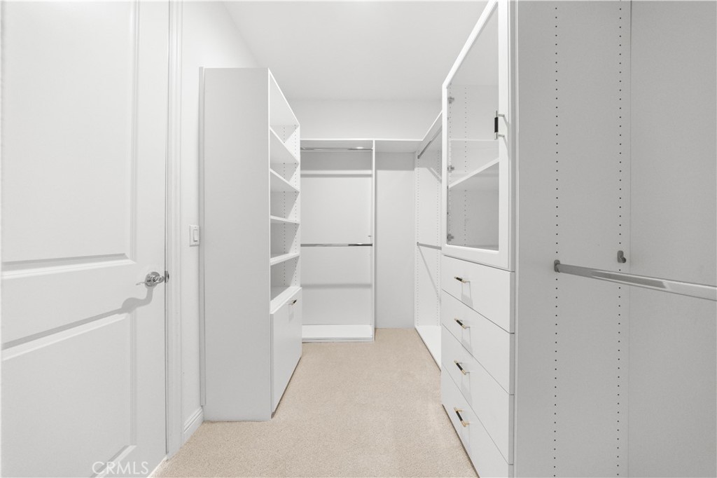 MLS #WS25245087 image #36