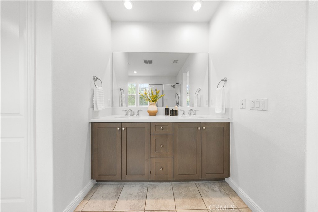 MLS #WS25245087 image #37