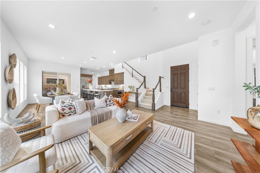 MLS #WS25245087 image #5