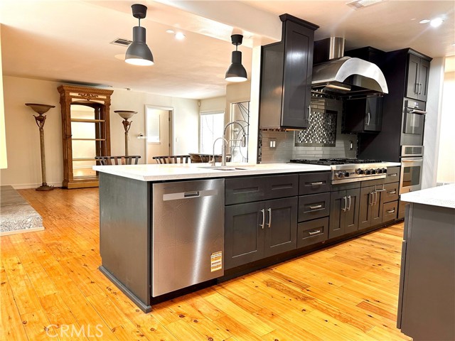 MLS #WS25245358 image #6