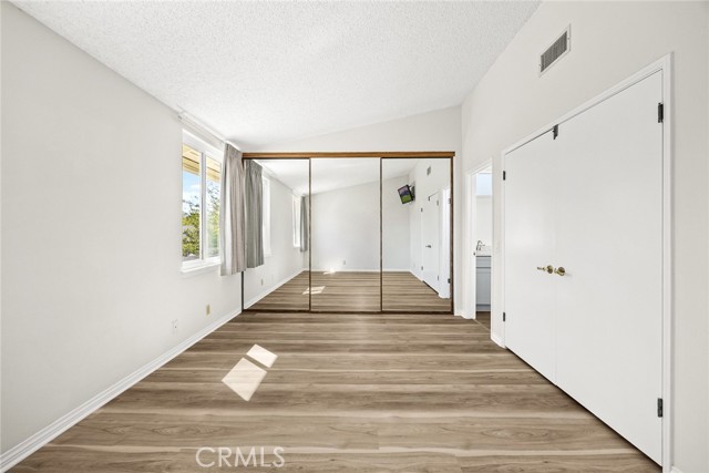 MLS #WS25245462 image #18