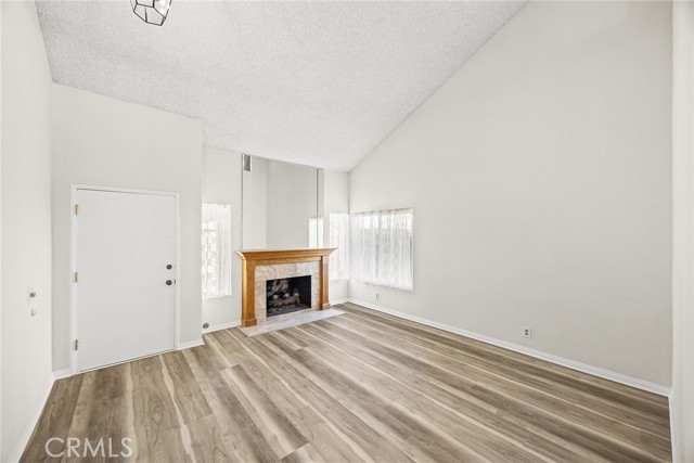 MLS #WS25245462 image #2