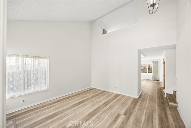 MLS #WS25245462 image #3