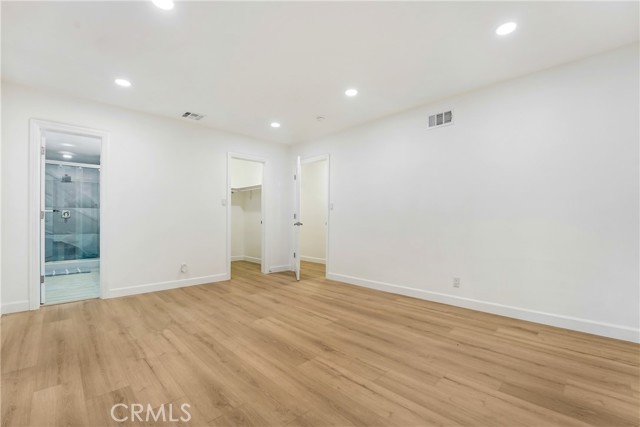 MLS #WS25245693 image #30