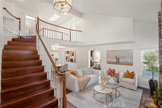 MLS #WS25246122 image #4