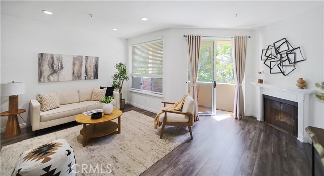 MLS #WS25246227 image #1