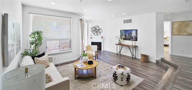 MLS #WS25246227 image #2