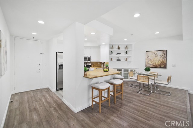 MLS #WS25246227 image #9