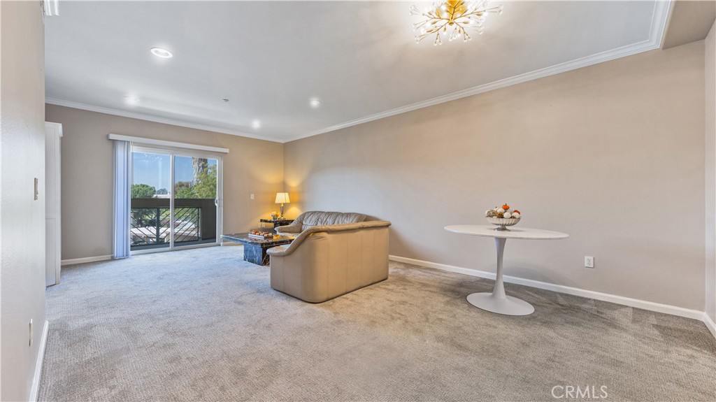 MLS #WS25246325 image #10