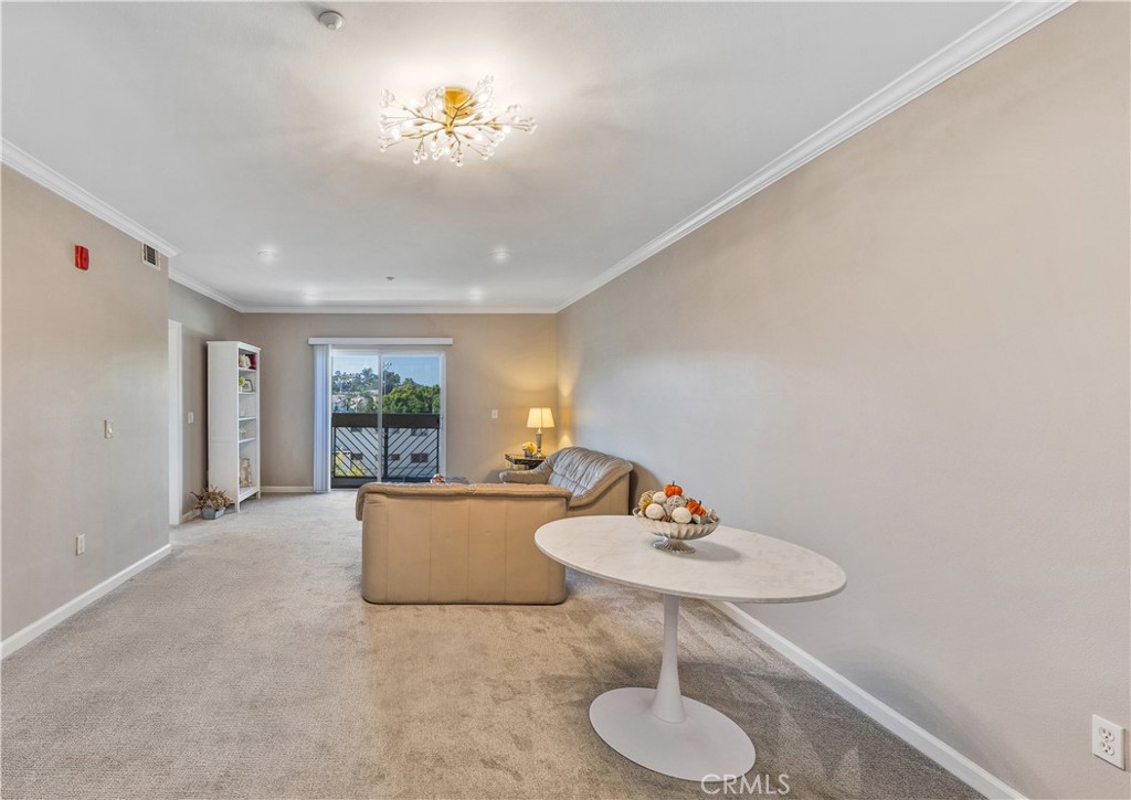 MLS #WS25246325 image #11