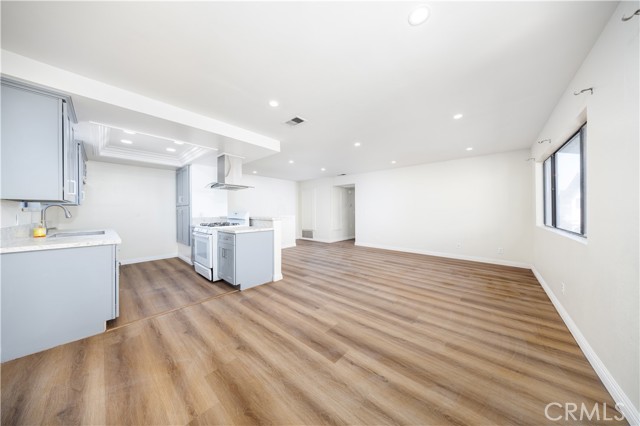 MLS #WS25246367 image #12