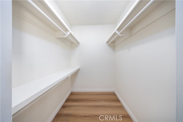 MLS #WS25246367 image #17