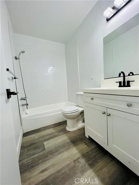 MLS #WS25246518 img 7